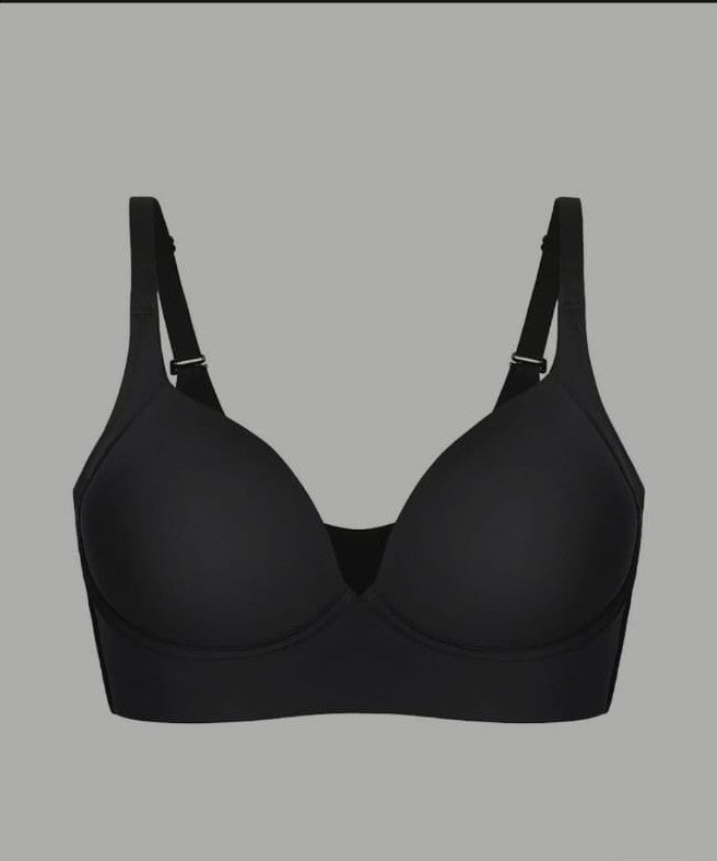 Deep Cup Bra Hides Back Fat Diva New Look with Shapewear Incorporated